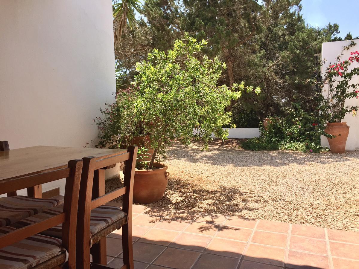Apartamentos Laura Playa de Migjorn Exterior foto